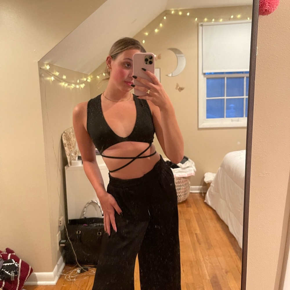 Adika Cropped Tie Tank Top